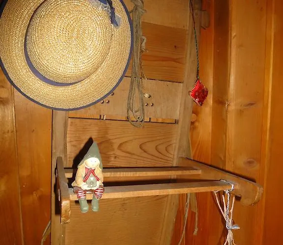 Lehmann's Хостел *