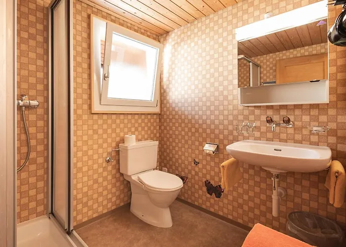 Lehmann'S Herberge Hostel